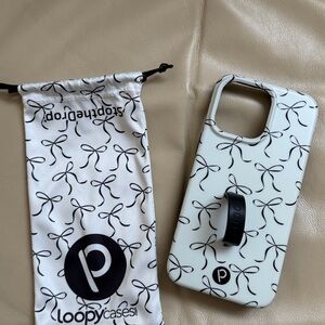 Loopy Case iPhone 15 Pro Max Black Bows
